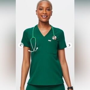 Figs Catarina One Pocket Scrub Top Hunter Green